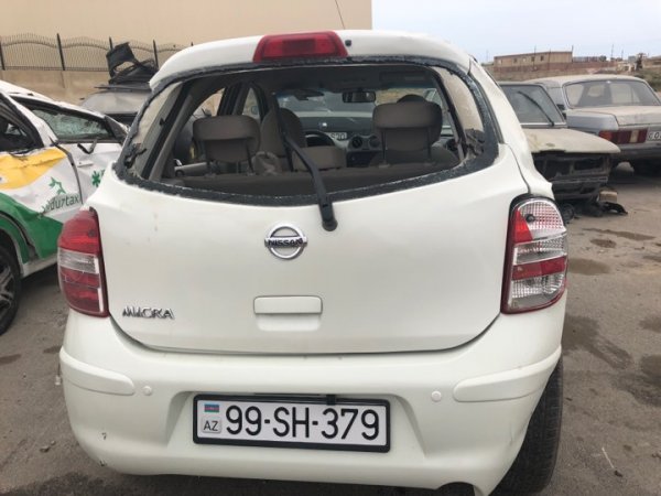 Sumqayıtda maşın aşdı: ölən var (FOTO)