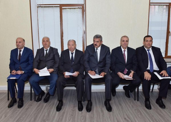 Zakir Fərəcov sakinlərin problemlərini dinlədi - FOTO 