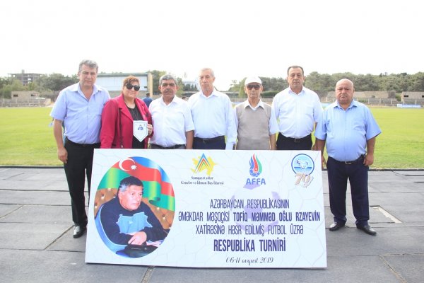 Sumqayıtda xatirə turnirinə start verilib - FOTO