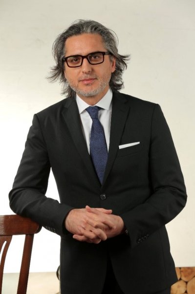 Rövnəq Abdullayev Türkiyədə aldığı şirkətə direktor təyin etdi
