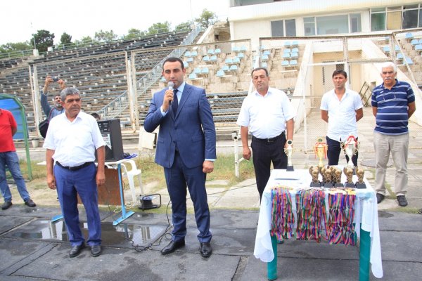 Sumqayıtda xatirə turnirinə yekun vuruldu - FOTOLAR Sumqayıtda xatirə turnirinə yekun vuruldu - FOTOLAR