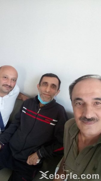 Sumqayıtlı tanınmış aktyor ağır əməliyyatdan sonra ilk dəfə görüntüləndi - FOTO