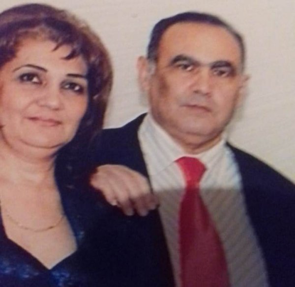 Kəlmeyi-şəhadətini dostları ilə birgə oxuyan Əməkdar artist - Azər Mirzəyevin son günü (FOTOLAR) Kəlmeyi-şəhadətini dostları ilə birgə oxuyan Əməkdar artist - Azər Mirzəyevin son günü (FOTOLAR)