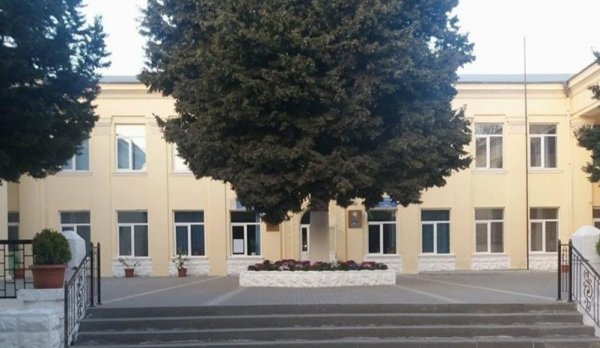 Sumqayıtın bu məktəbində nə baş verir? -AÇIQLAMA Sumqayıtın bu məktəbində nə baş verir? -AÇIQLAMA