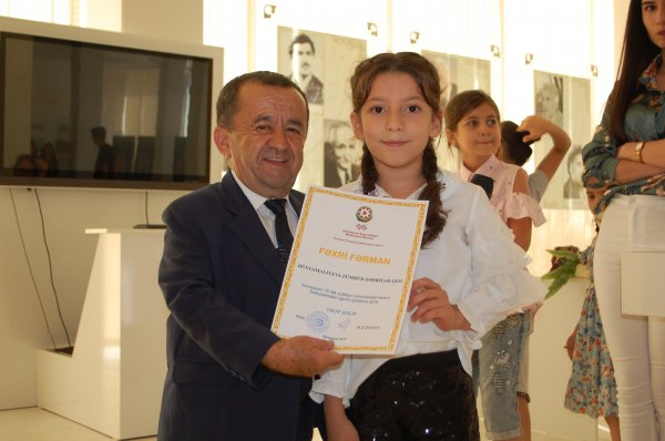 Sumqayıt şəhər Diyarşünaslıq klubu 70 illik yubiley münasibətilə tədbir keçirib -FOTOLAR
