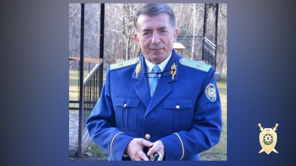 Azərbaycanda dələduzluqla məşğul olan "general" saxlanıldı -FOTO