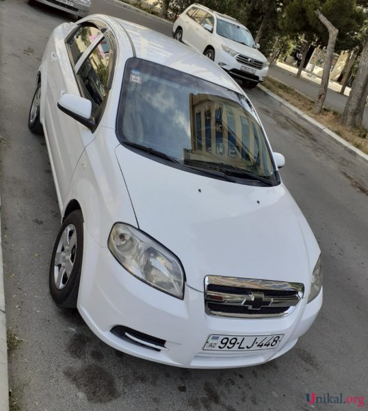 Hakim oğlu Sumqayıt sakininin maşınını əlindən aldı -FOTO