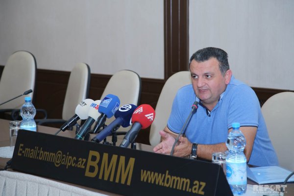 Fədayə Laçının vəkili mətbuat konfransı keçirib
