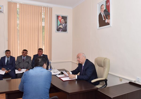 Zakir Fərəcov vətəndaşları dinlədi – FOTO