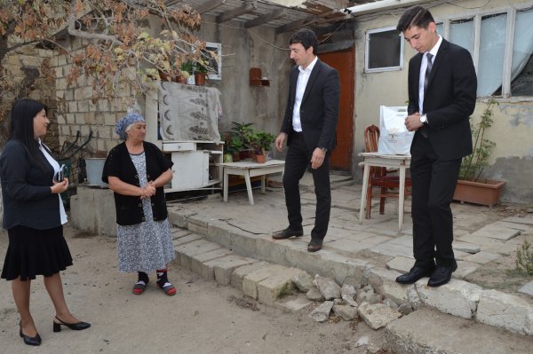YAP Sumqayıt təşkilatı ahılları unutmadı - FOTOLAR