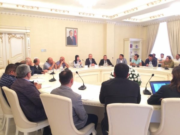 Sumqayıtda istixana komplekslərinin sahibləri ilə görüş keçirilib - FOTOLAR