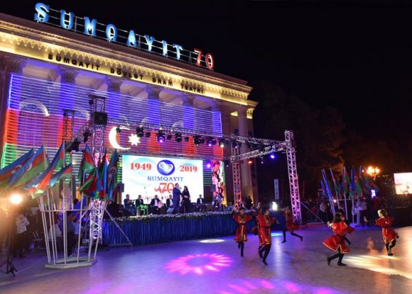 Sumqayıtda möhtəşəm konsert – VİDEO(FOTOLAR)