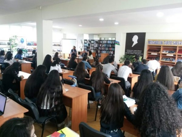 Sumqayıt kitabxanalarında yazarlar və ağsaqqallarla  görüşlər keçirilib -FOTOLAR