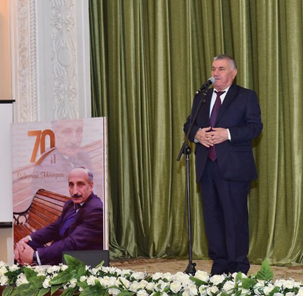Sumqayıtın yaşıdı, Sovet kosmonavtının, Rusiya baş nazirinin dostu... - FOTOLAR Sumqayıtın yaşıdı, Sovet kosmonavtının, Rusiya baş nazirinin dostu... - FOTOLAR