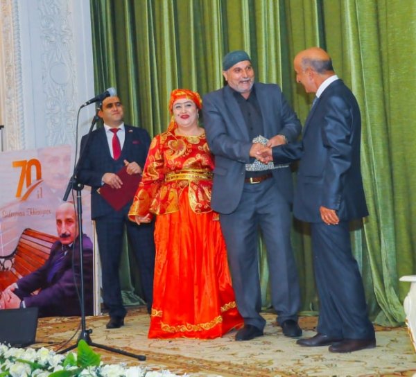 Sumqayıtın yaşıdı, Sovet kosmonavtının, Rusiya baş nazirinin dostu... - FOTOLAR Sumqayıtın yaşıdı, Sovet kosmonavtının, Rusiya baş nazirinin dostu... - FOTOLAR