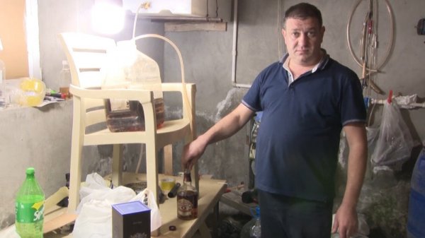 “Beluqa Tahir” saxlanıldı - Saxta spirtli içkilər hazırlayırmış... (FOTO)