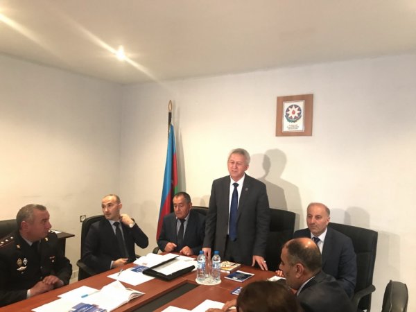 Sumqayıtda məntəqə seçki komissiyalarının sədrləri maarifləndirilir -FOTOLAR