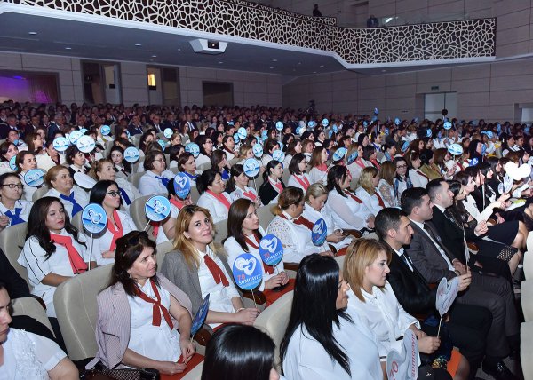 “Sumqayıtın tarixi və bu günü: məktəblilərin gözü ilə” müsabiqəsinin qalibləri mükafatlandırıldı - FOTOLAR “Sumqayıtın tarixi və bu günü: məktəblilərin gözü ilə” müsabiqəsinin qalibləri mükafatlandırıldı - FOTOLAR