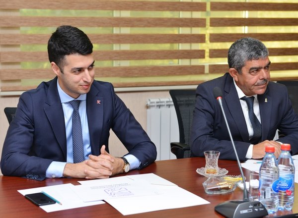 “Sumqayıt” Futbol Klubunun Müşahidə Şurasının növbəti iclası keçirilib - FOTOLAR