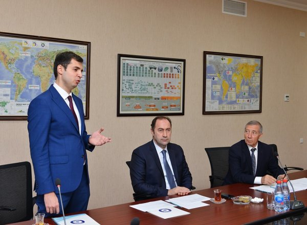 “Sumqayıt” Futbol Klubunun Müşahidə Şurasının növbəti iclası keçirilib - FOTOLAR