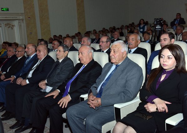 Sumqayıtın 70 illiyi ilə bağlı silsilə tədbirlər davam edir – FOTOLAR