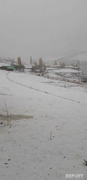 Qubaya qar yağdı - FOTO