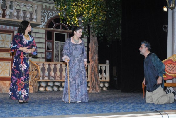Sumqayıt teatrı noyabr atında bir-birindən maraqlı tamaşalar təqdim edir