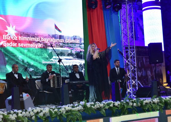 Sumqayıtda möhtəşəm açıq hava konserti təşkil edilib – FOTOLAR
