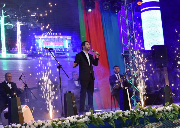 Sumqayıtda möhtəşəm açıq hava konserti təşkil edilib – FOTOLAR