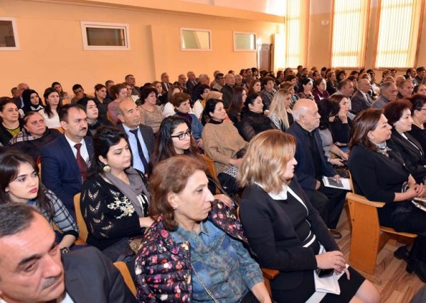 Zakir Fərəcov sakinlərlə görüşdü, problemlərini dinlədi – FOTOLAR