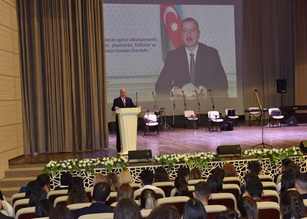 Sumqayıtın 70 illiyi ilə bağlı tədbirlər davam edir – FOTOLAR