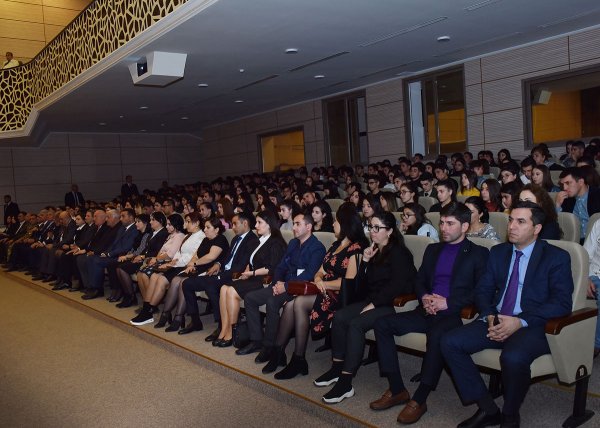 Sumqayıtın 70 illiyi ilə bağlı tədbirlər davam edir – FOTOLAR