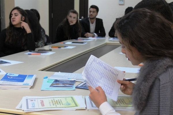 “Region gənclərinin dövlət qulluğuna təşviqi” adlı layihə çərçivəsində təlimlərə start verilib (FOTOLAR)