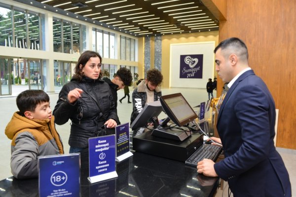 Prezident açılış etdi, Sumqayıtda insanlar kinoteatra axışdı – FOTOLAR