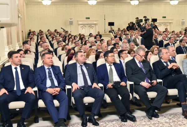 Prezidentin Sumqayıtda iştirak etdiyi tədbirdən FOTOLAR