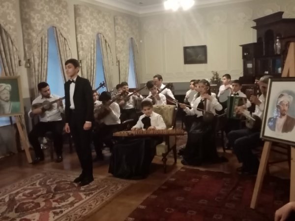 Abşeronun musiqi məktəblərinin kollektivləri Gürcüstanda səfərdə olublar - FOTO Abşeronun musiqi məktəblərinin kollektivləri Gürcüstanda səfərdə olublar - FOTO