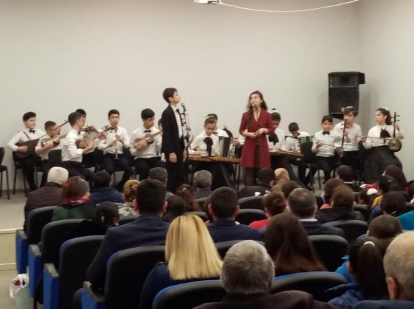 Xırdalan şəhər Musiqi məktəbinin kollektivi İsmayıllıda konsert proqramı ilə çıxış edib - FOTOLAR
