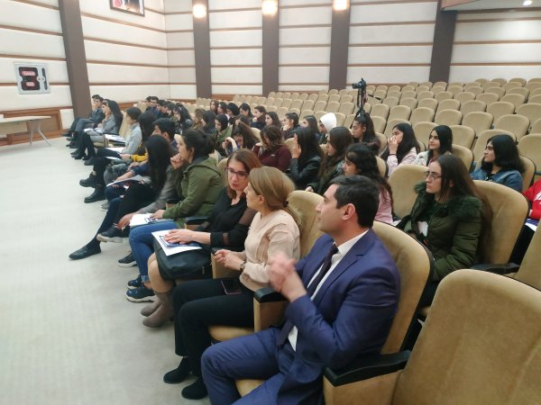 Regionlarda gənclərə  dövlət qulluğunun təşviqi məqsədilə təlimlər keçirilib -FOTOLAR