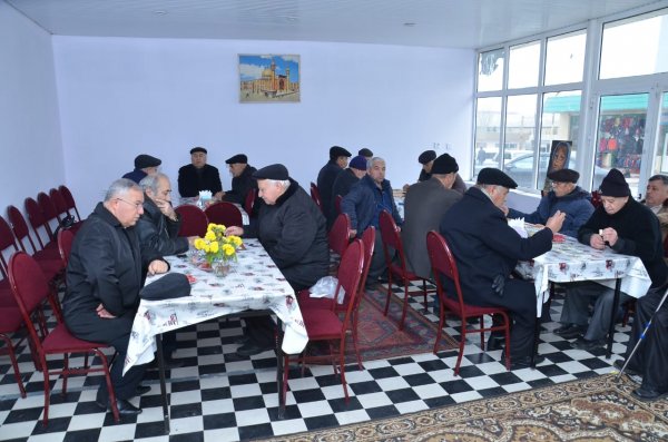 Sumqayıtda "Ahıllar üçün günərzi qaygı mərkəzi” uğurla fəaliyyətini davam etdirir - FOTOLAR