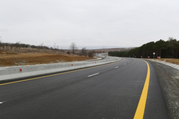Prezident Şamaxıda yol açılışında iştirak edib - FOTOLAR 