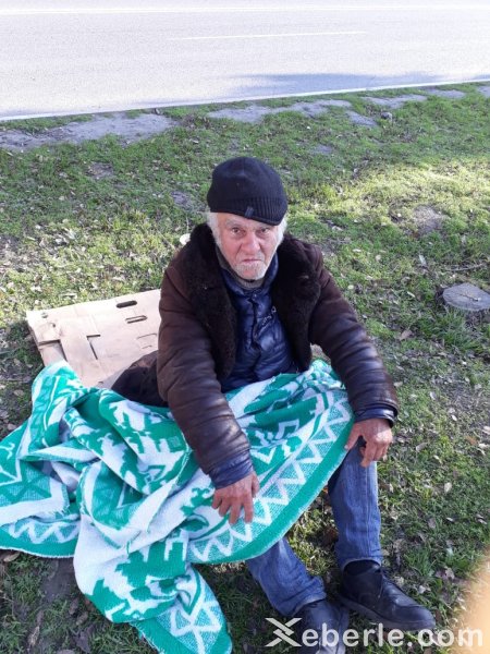 Sumqayıtda küçədə yaşayan Tolik -VİDEO(FOTO)