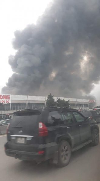 Sumqayıt yolunda bazar yanır -VİDEO (FOTO)