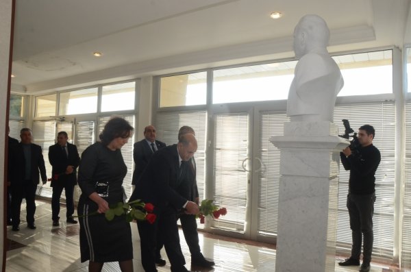 Qubadlılar Heydər Əliyevin xatirəsini anıblar - FOTO
