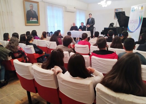 Sumqayıtda bələdiyyə seçkiləri ilə əlaqədar maarifləndirmə işi davam edir - FOTOLAR