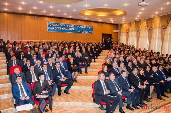 Bakıda doğum günündə intihar edən məmurun FOTOLARI
