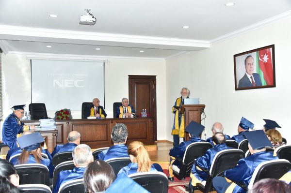 Türkiyəli alim Sumqayıt Dövlət Universitetinin fəxri doktoru adına layiq görülüb -FOTO 
