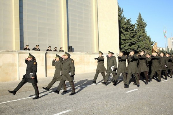 Prezident iki generalı yeni vəzifəyə təyin edib - FOTO