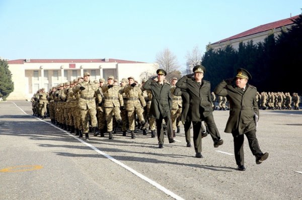 Prezident iki generalı yeni vəzifəyə təyin edib - FOTO