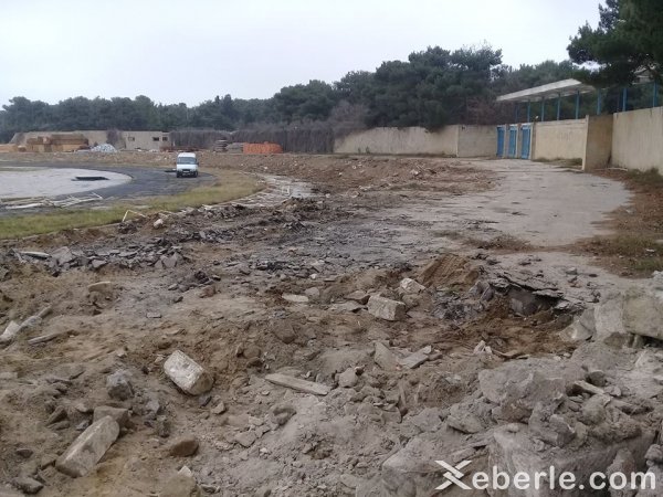 Sumqayıt şəhər stadionu sökülür - FOTOLAR