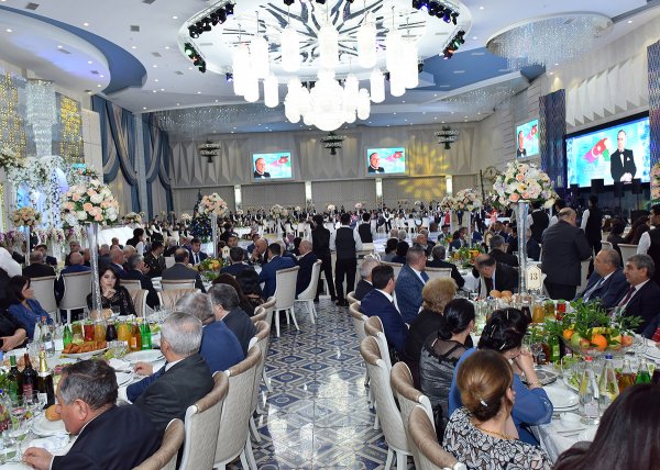 Sumqayıtda ümumşəhər bayram tədbiri keçirilib - FOTOLAR